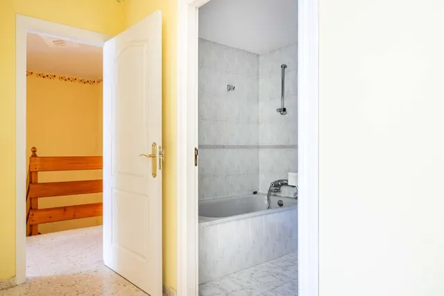 Un hogar para soñar y crecer en el corazón de Gines — 22