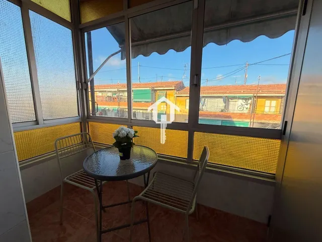 Dúplex reformado de 3 habitaciones con terraza en zona virgen del remedio de Alicante — 19