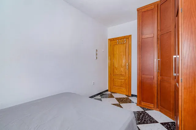Elegante Piso en la Exclusiva Zona Iliberis de Atarfe — 23