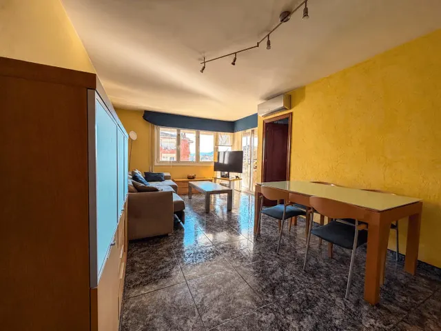 ESTUPENDO PISO EN LA PARADA (PROTECCIÓN OFICIAL) — 14