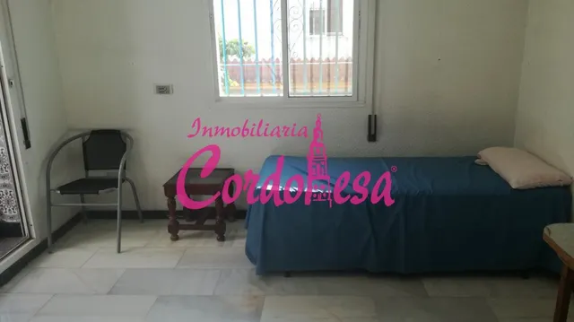ESTUPENDA CASA JUNTO A ZOCO — 13