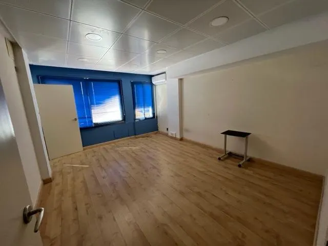 SE VENDE OFICINA EN EL CENTRO DE MURCIA, 420 M2. APROX. EXTERIOR — 3
