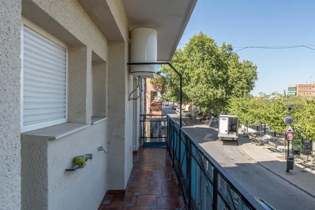 PISO DE 2 DORMITORIOS EN EL CERRILLO DE MARACENA — 10