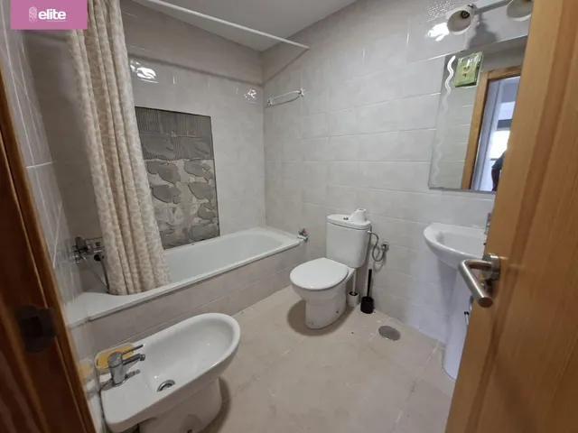 ESTUPENDO PISO EN CHAPIN CON PISCINA — 12