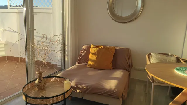 Estudio con terraza frente al mar, garaje y trastero en castillo de baños — 7
