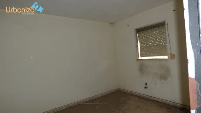 casa en san roque para reformar con garaje y patio amplio — 11