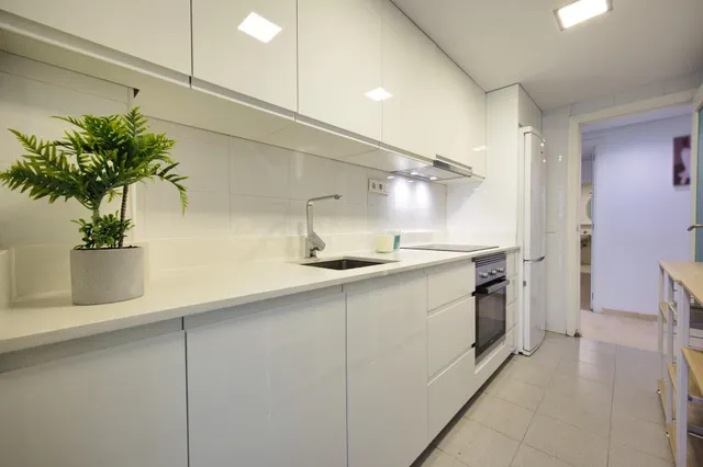 ✨ AMPLIA VIVIENDA EN PLENO CENTRO CON PATIO PRIVADO | ¡LISTA - foto 5