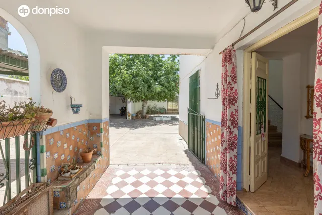 Casa con gran solar — 47