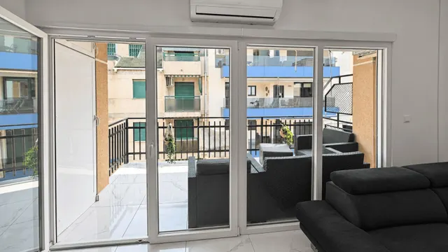 Apartamento 2 habitaciones 75m² en venta - Paseo maritimo — 4