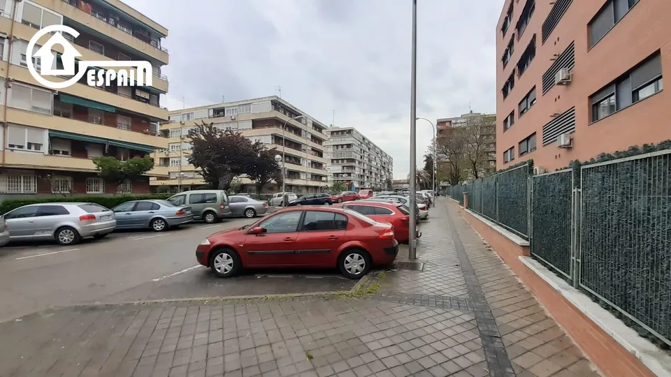 Piso en venta en parque europa-las aguilas.