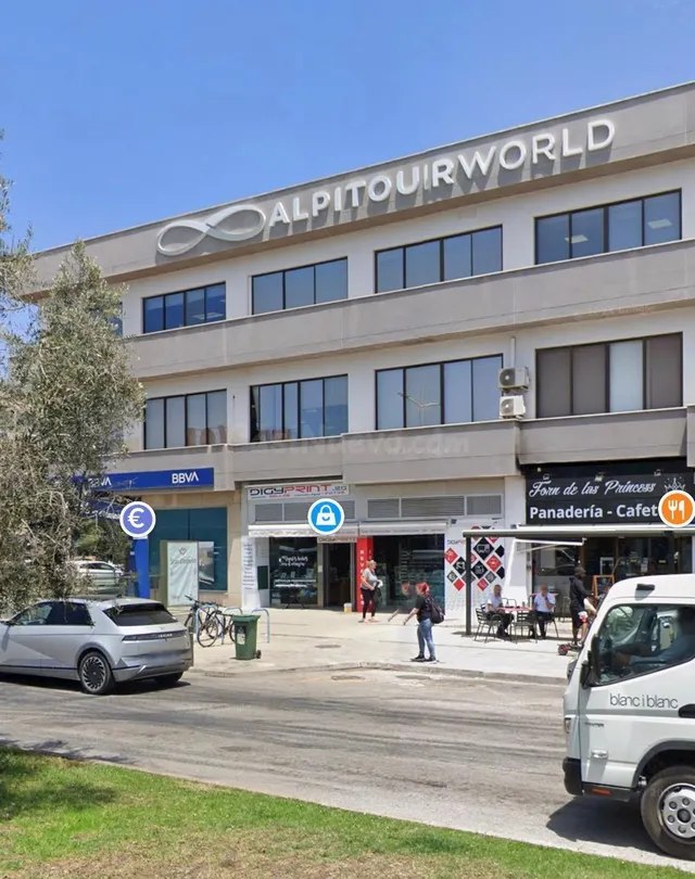 OFICINA POLIGONO SON CASTELLO GRAN VIA ASIMA DIAFANO CON BAÑ