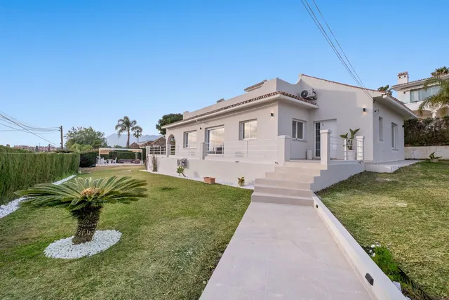 Chalet 4 habitaciones 273m² en venta - Marbella — 12