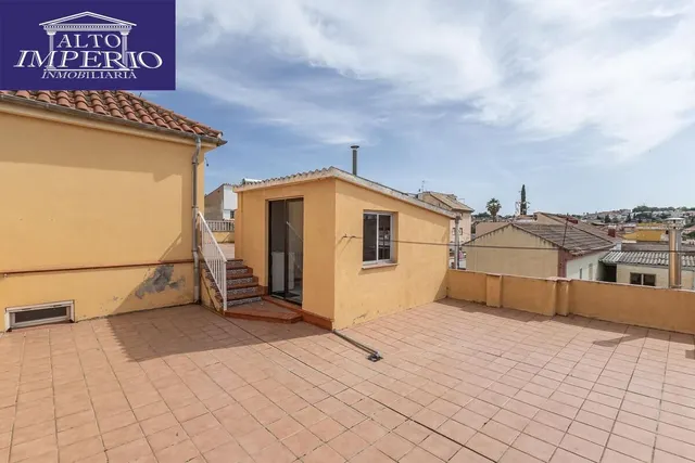 CHALET ADOSADO EN OGIJARES ( GRANADA) — 43