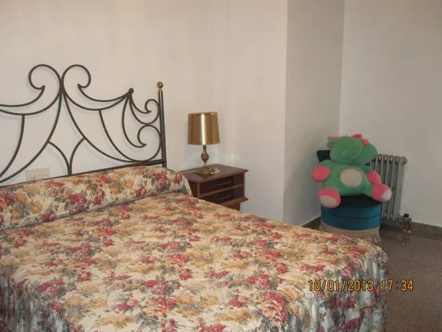 CHALET EN CASCO URBANO — 23