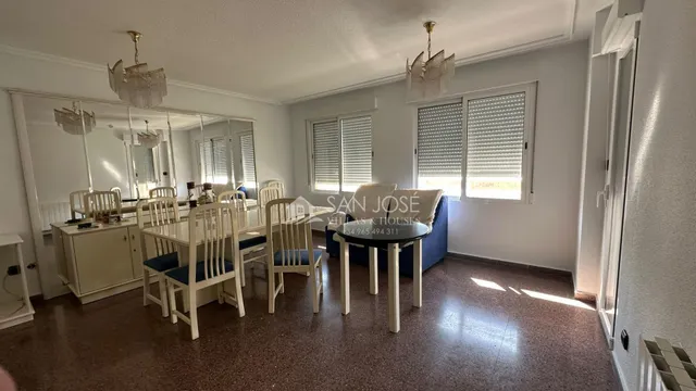 SE ALQUILA PISO SIN AMUEBLAR EN EL CENTRO DE ASPE — 11