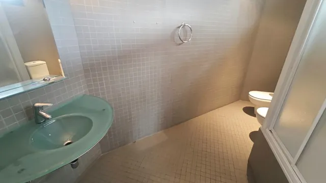 Piso de dos habitaciones en alquiler en el centro de Manresa — 10