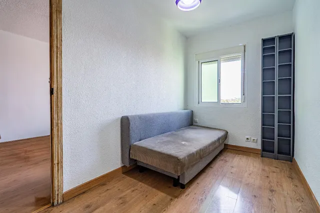 Luminoso piso de 3 dormitorios, con orientación suroeste. — 14