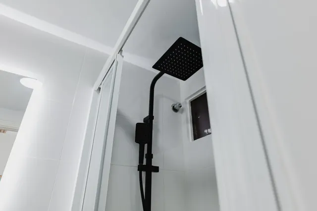 Apartamento reformado y a estrenar con salida directa a Pase de Las Canteras - listo para entrar a vivir — 19