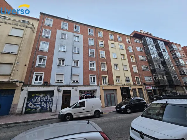 Vendemos este piso en la zona sur ideal para inversores!!!! — 19