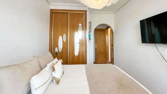 Apartamento 2 habitaciones 70m² en venta - Avenida del puerto — 18