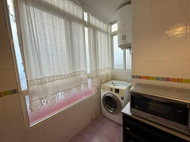 EXCELENTE PISO EN VENTA EN EL CENTRO DE CÁCERES - foto 5
