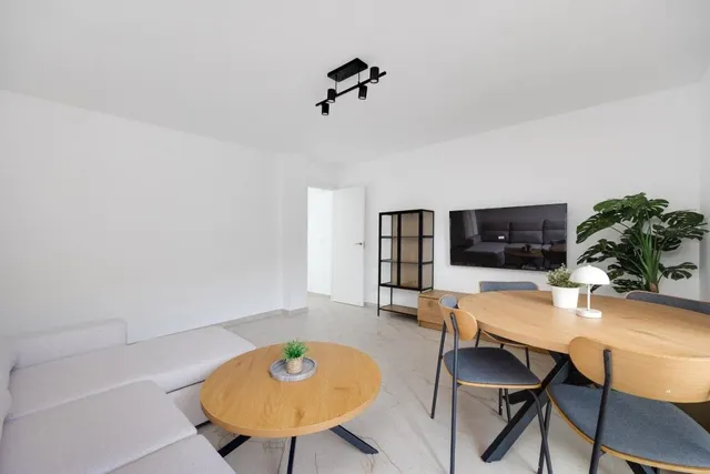 Ático reformado en venta en Torrevieja a 100 metros de la playa del acequión, con 3 dormitorios y 2 terrazas — 6