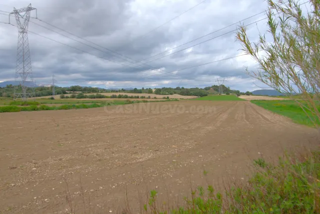 Finca rústica con proyecto aprobado para la construcción de  - foto 3