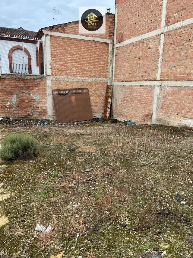 SOLAR EN TORREDONJIMENO