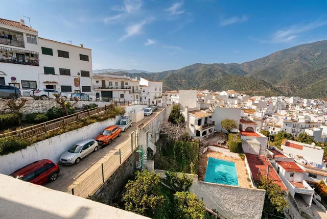 Chalet 4 habitaciones 339m² en venta - Istan pueblo — 37