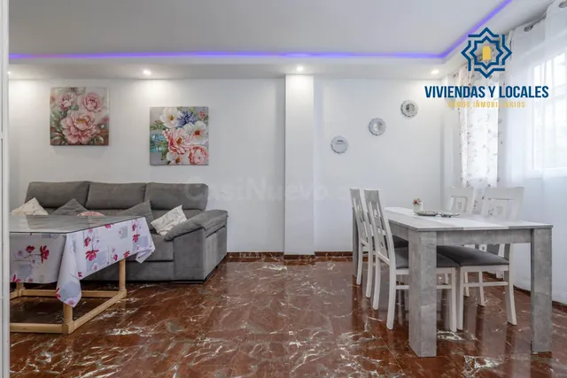 Encantadora Casa Reformada en Ogijares con Vistas y Espacios - foto 5