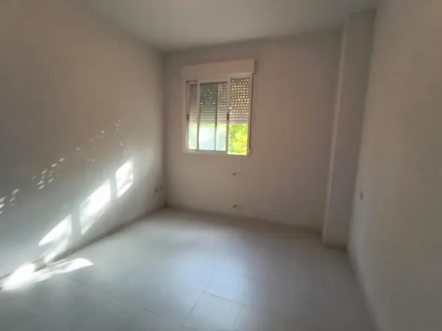 Piso luminoso y amplio en la Cañada — 9