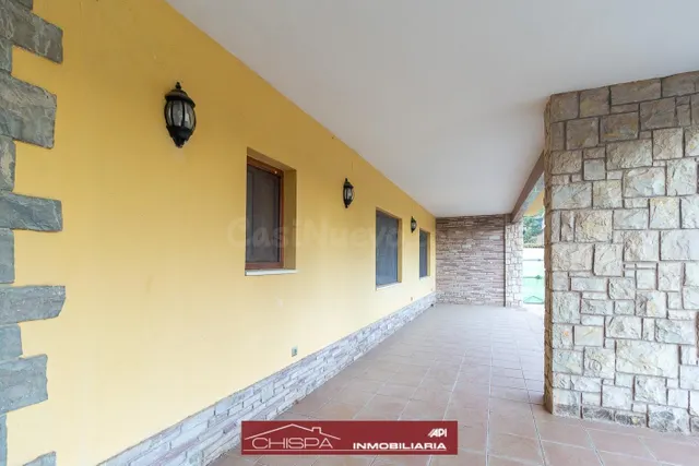 Precioso chalet en una sola planta con todas las comodidades - foto 3