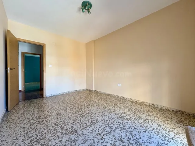 Piso para reformar junto al Mercado de Abastos de Cádiz — 15