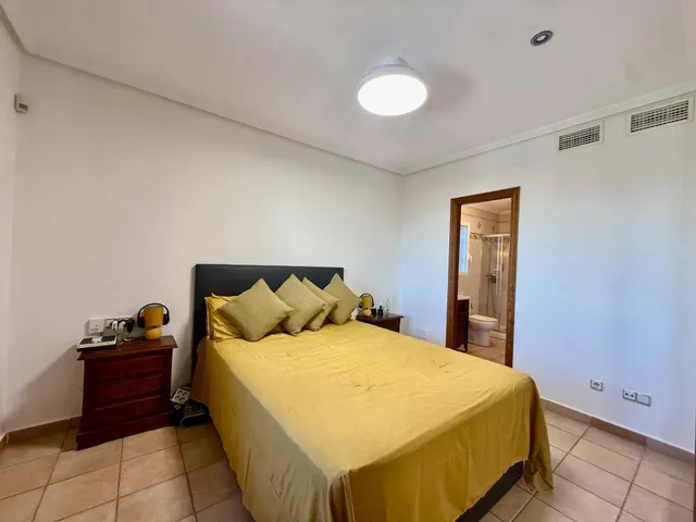 Espectacular villa independiente con piscina privada — 31