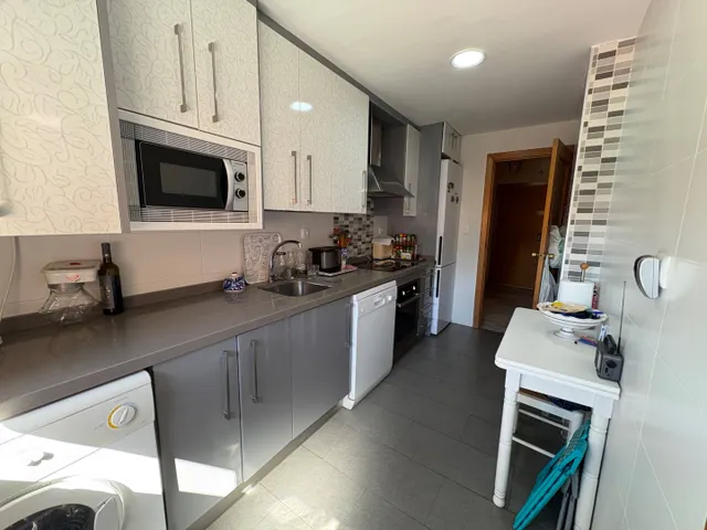 Encantador Apartamento en Primera Línea de Playa en Salobreña — 9