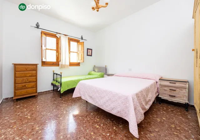 Chalet en zona residencial de Deifontes — 11