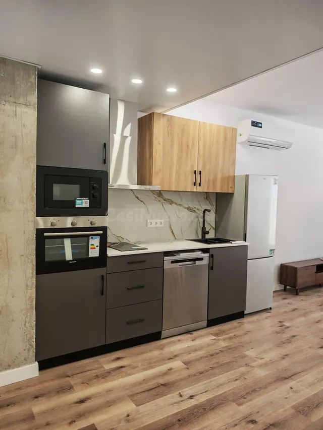 Estudio Céntrico Amueblado a Estrenar Alhaurín de la Torre — 5