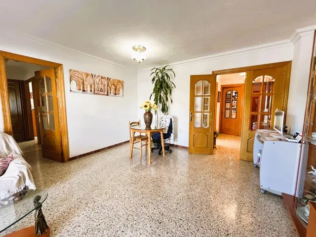Amplio piso en El Atabal — 6