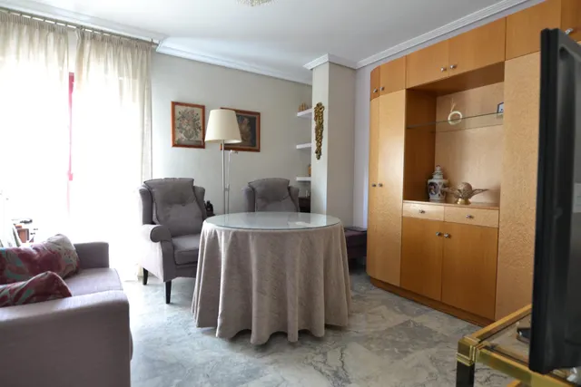 Espectacular piso de 5 habitaciones, garaje, terraza... junto Av. Aeropuerto y Vista Alegre!!! — 36