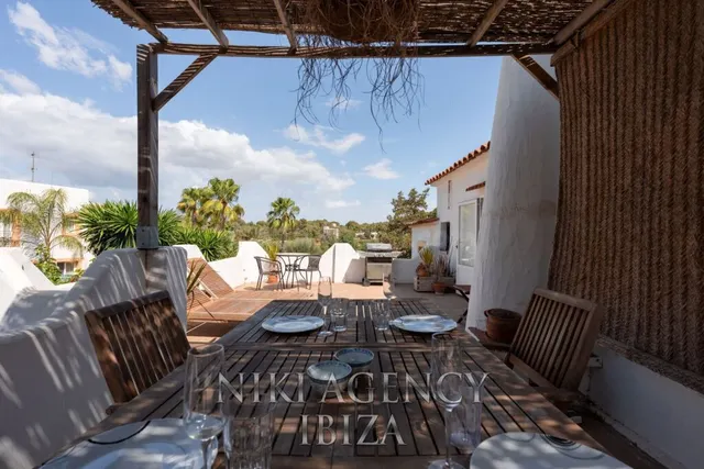 Casa-Chalet en Venta en Santa Eularia Des Riu Baleares — 40