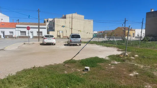 OPORTUNIDAD ÚNICA: TERRENO URBANO EN SANT JAUME D’ENVEJA – Z