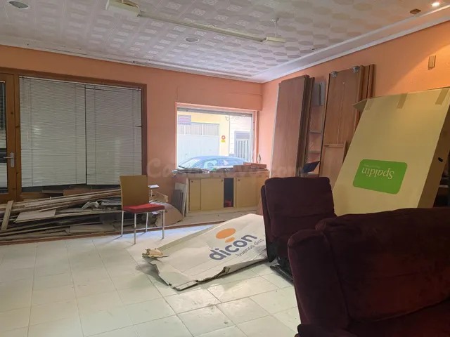 SE VENDE LOCAL COMERCIAL EN NOVELDA (ALICANTE) - foto 4