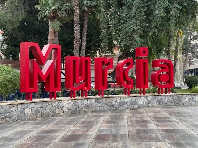 Venta de piso 5 dormitorios en la Plaza Circular — 35
