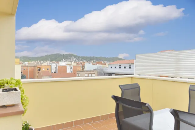 Dúplex seminuevo con  terraza- solárium en el centro de Gavà — 32