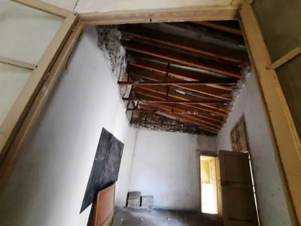 Planta baja de un edificio de 2 plantas — 31