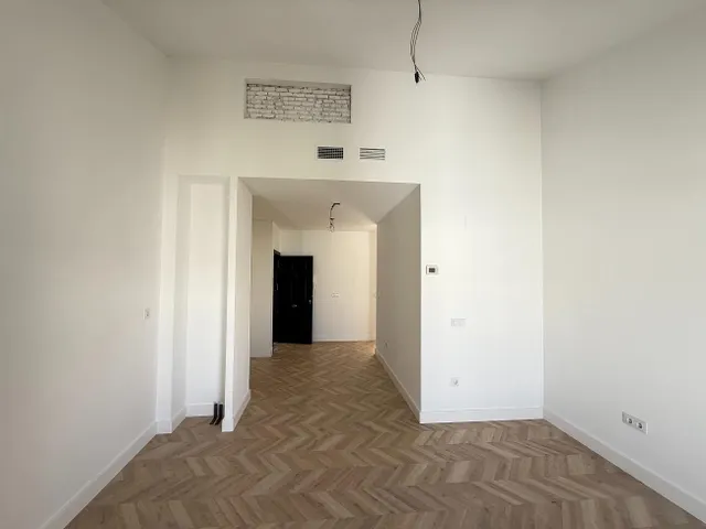 Ático de 1 dormitorio totalmente reformado — 11