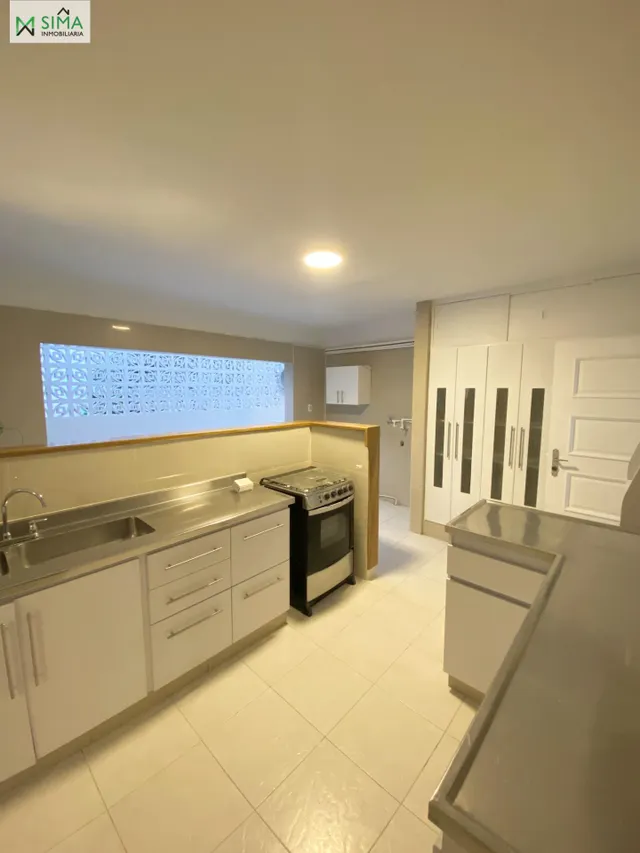 Casa 4 habitaciones 290m² en alquiler - Castillogrande — 7
