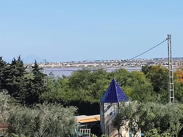 GRAN VIILA EN LOS BALCONES MUY CERCA DE LA LAGUNA DE LA SAL. — 6