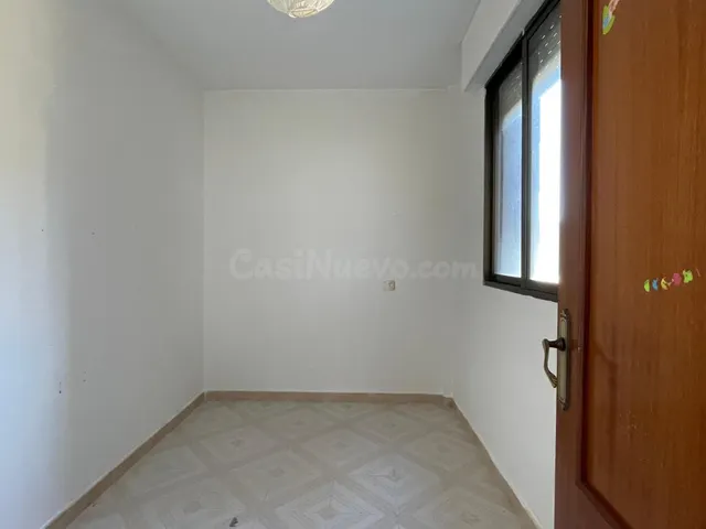 VENTA PISO EN VILLABLINO EN LEÓN - foto 3