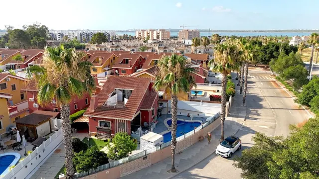 Villa 3 habitaciones 100m² en venta - Los Altos - foto 2